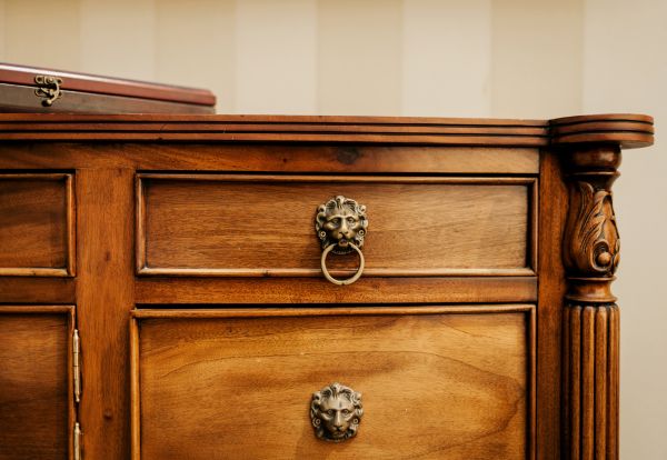 Dresser Disposal in Pleasant Grove
