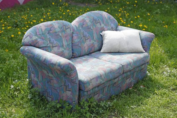 Couch Disposal in Pleasant Grove